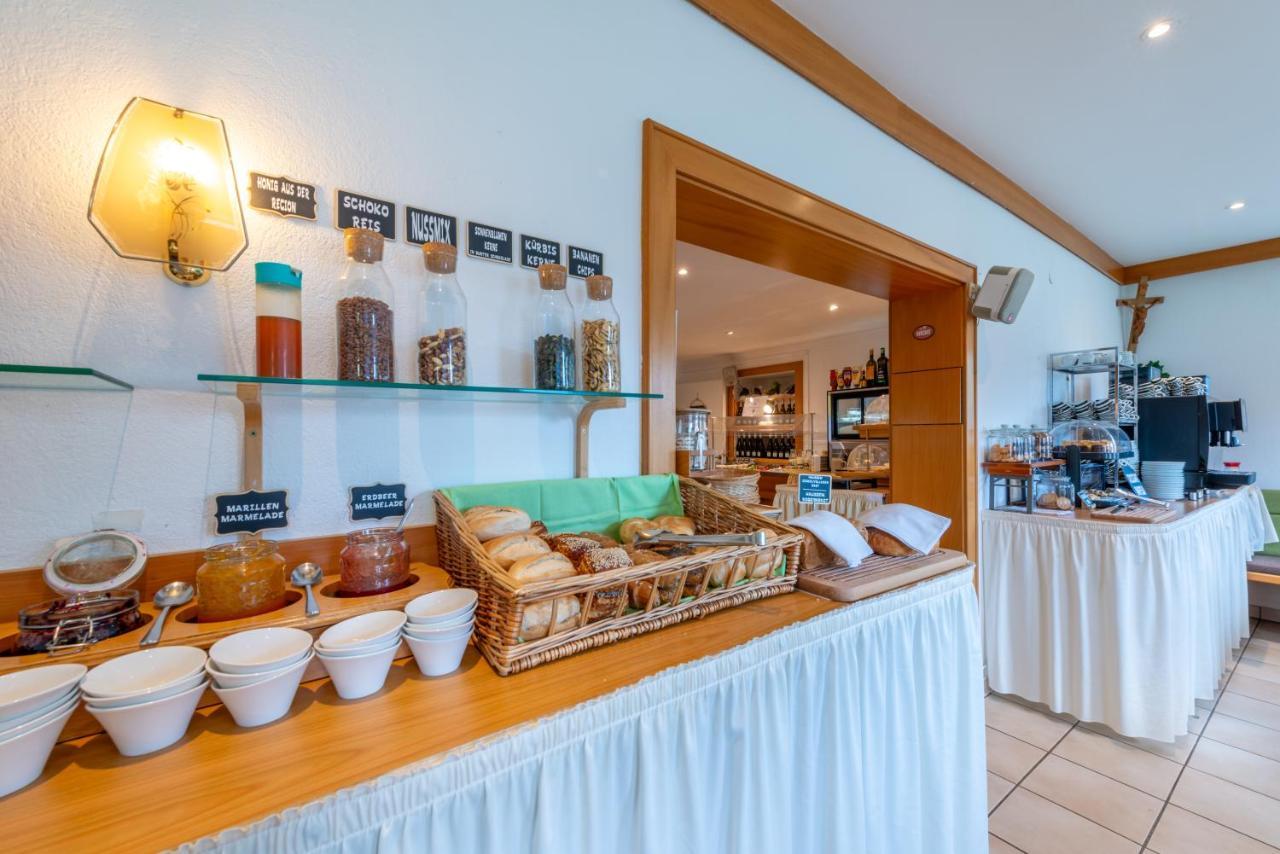 Fruehstueckspension Haus Ahamer Ebensee Dış mekan fotoğraf