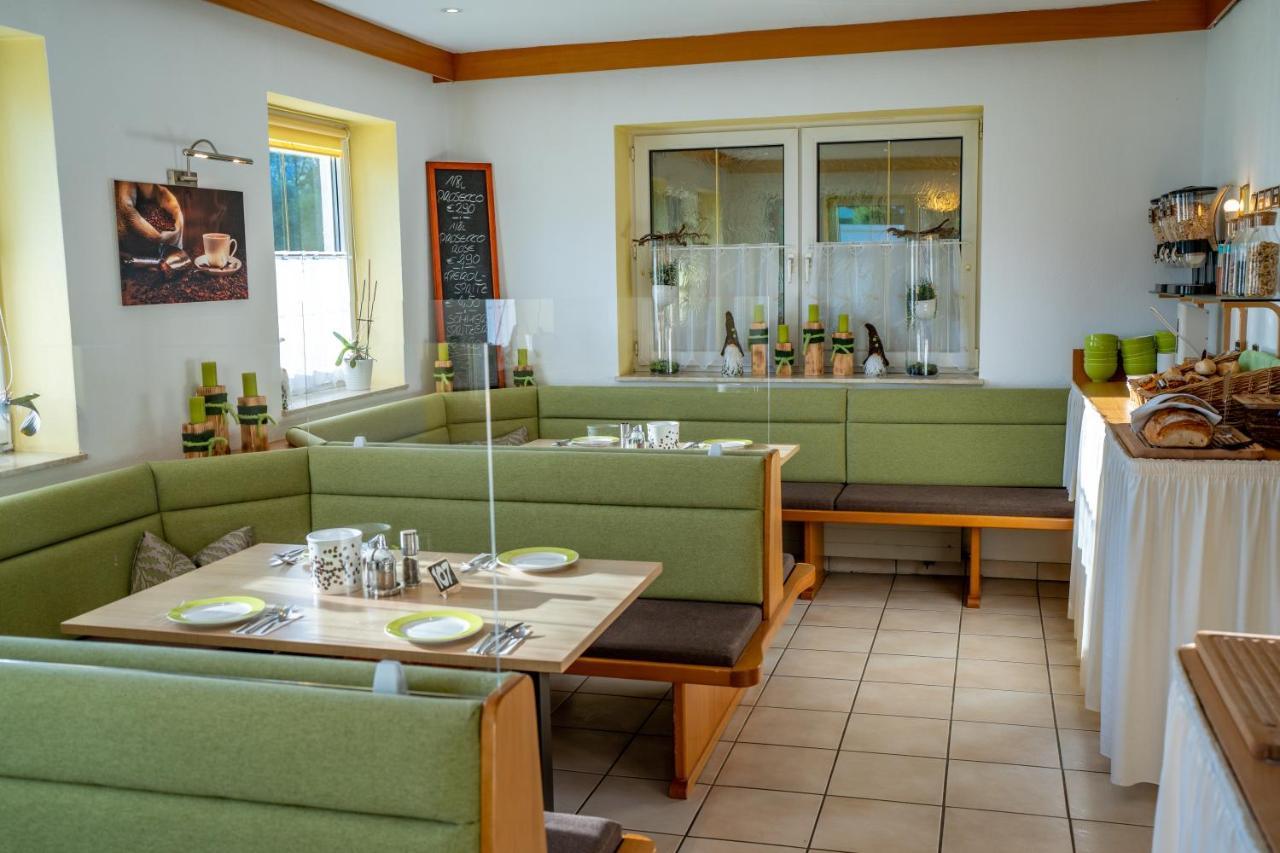 Fruehstueckspension Haus Ahamer Ebensee Dış mekan fotoğraf