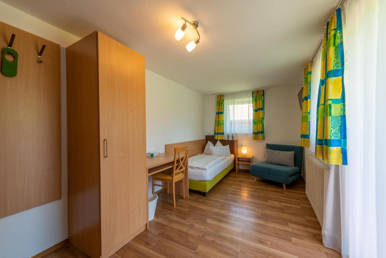 Fruehstueckspension Haus Ahamer Ebensee Dış mekan fotoğraf